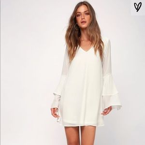 Lulus White Flounce Sleeve Shift Dress